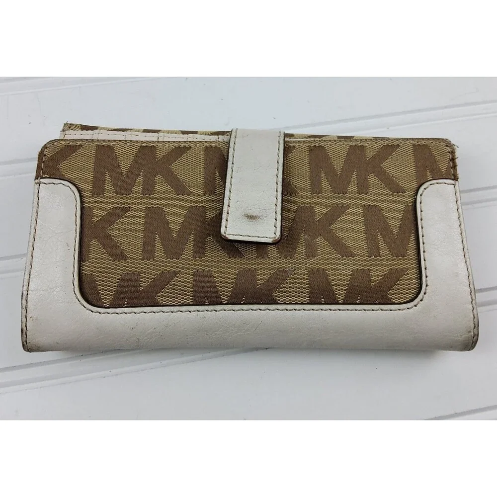 Michael Kors MK Signature Leather Trim Full Size Wallet